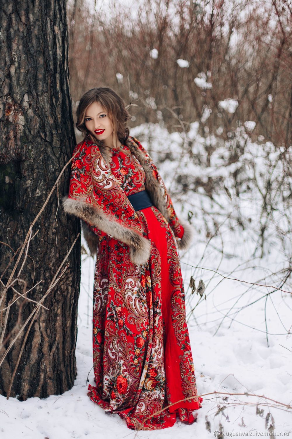Photo Girls in Slavic costumes in Puyang