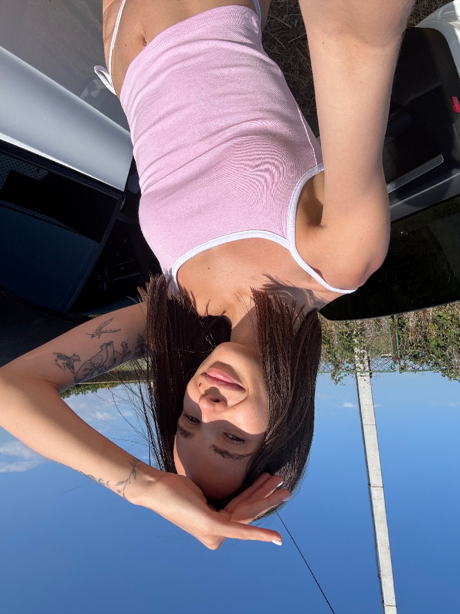 Sexy model Tina in Puyang